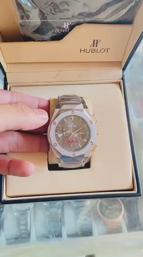 Hublot Style Premium Watch – Luxury Look, Unbeatable Price